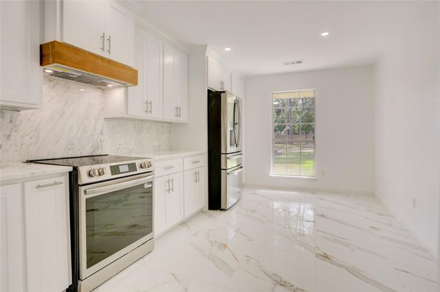 6502 Cypress Point Drive, Houston, TX 77069