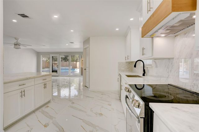 6502 Cypress Point Drive, Houston, TX 77069