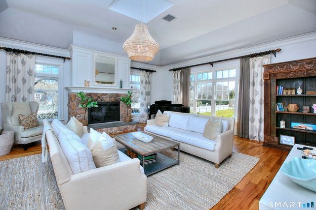 3 Shorehaven Road, Norwalk, CT 06855