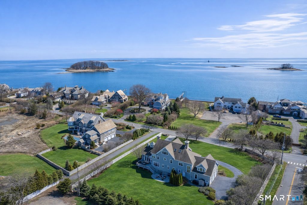 3 Shorehaven Road, Norwalk, CT 06855