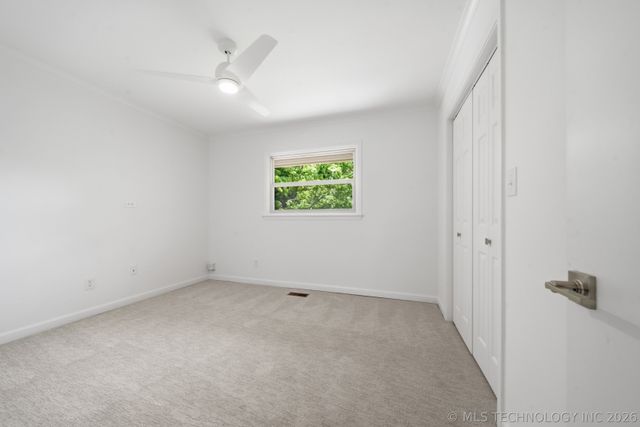 3525 S Urbana Avenue, Tulsa, OK 74135