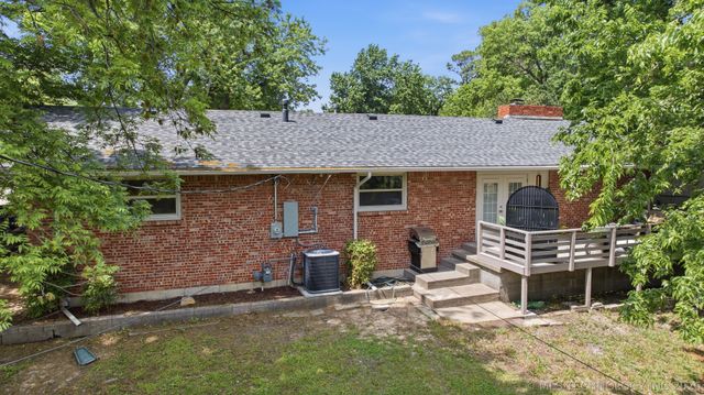 3525 S Urbana Avenue, Tulsa, OK 74135