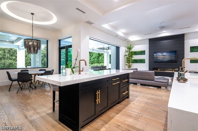728 CARICA RD, Naples, FL 34108