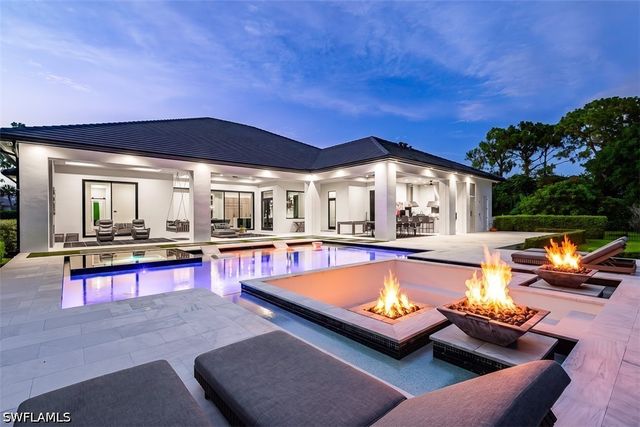 728 CARICA RD, Naples, FL 34108