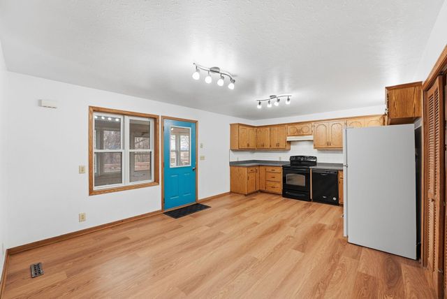 25283 State Highway 23, Paynesville, MN 56362