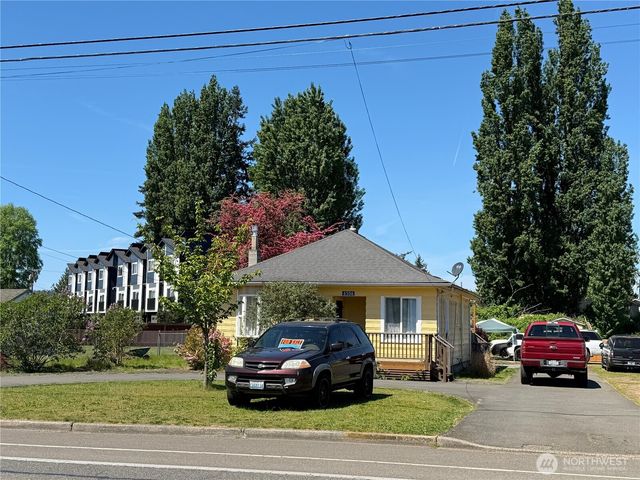 6506 Armar RD Road, Marysville, WA 98270
