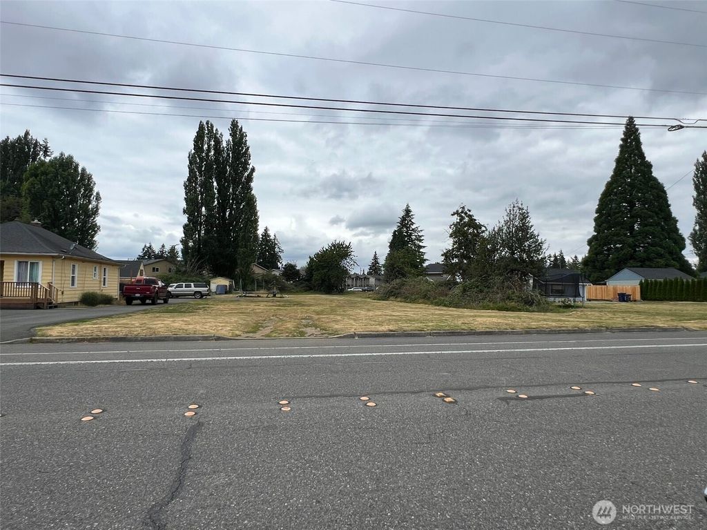 6506 Armar RD Road, Marysville, WA 98270