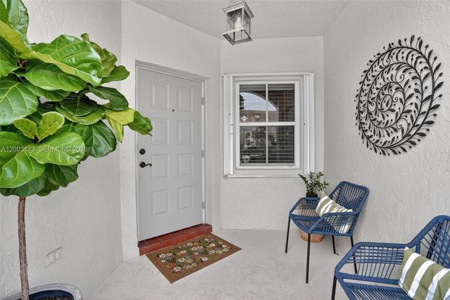 16862 SW 1st Street, Pembroke Pines, FL 33027