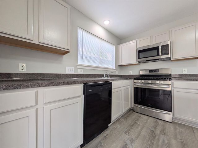19415 Richland Springs Drive, Houston, TX 77073