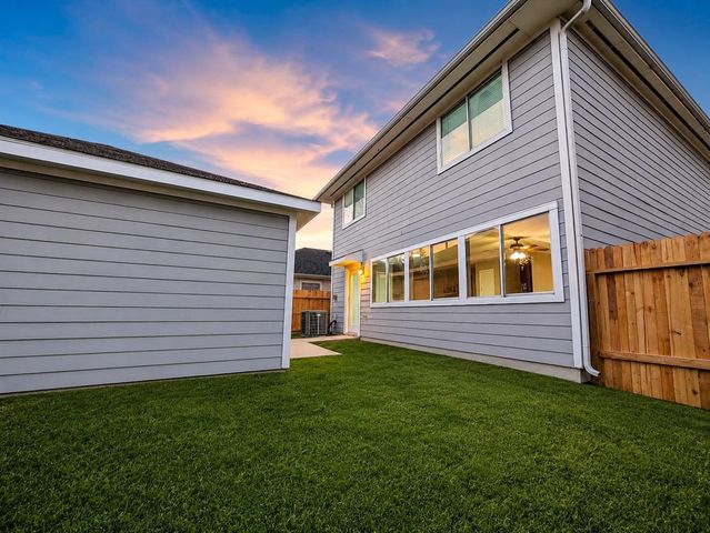19415 Richland Springs Drive, Houston, TX 77073