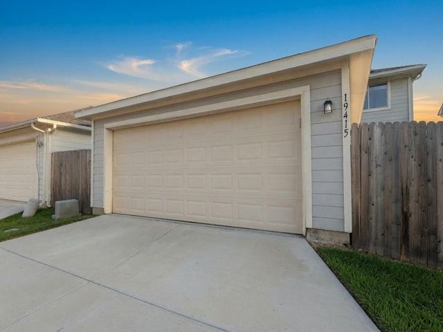 19415 Richland Springs Drive, Houston, TX 77073
