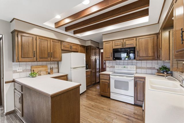 6903 E 14th, Wichita, KS 67206