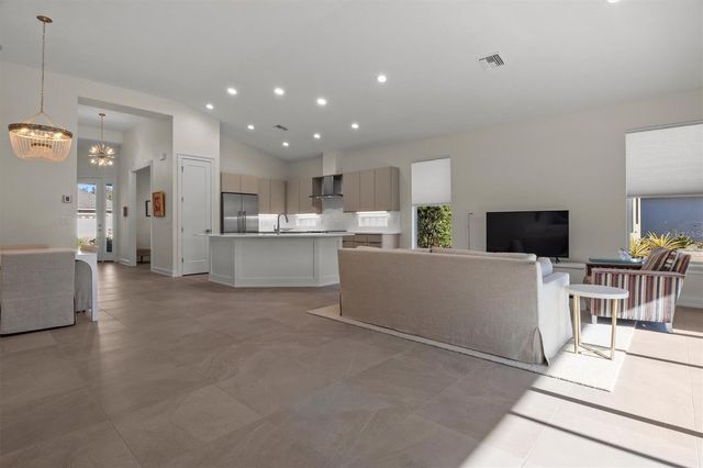 7826 LAKE JAMES BOULEVARD, Lakeland, FL 33810