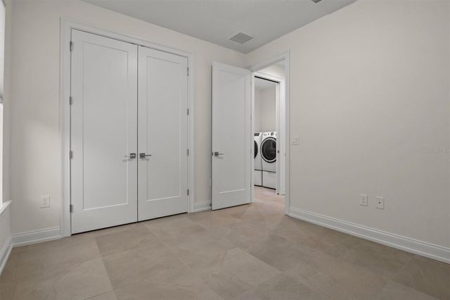 7826 LAKE JAMES BOULEVARD, Lakeland, FL 33810