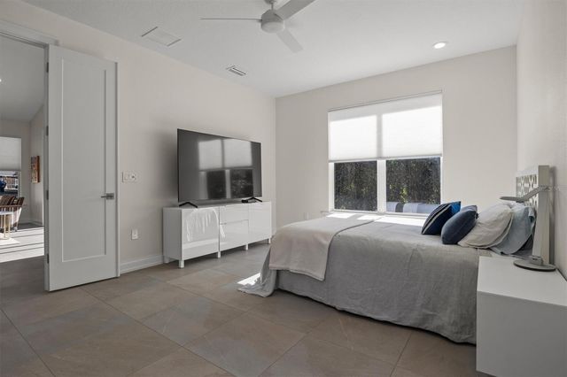 7826 LAKE JAMES BOULEVARD, Lakeland, FL 33810