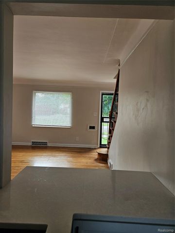 17410 Sorrento Street Street, Detroit, MI 48235