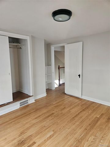 17410 Sorrento Street Street, Detroit, MI 48235