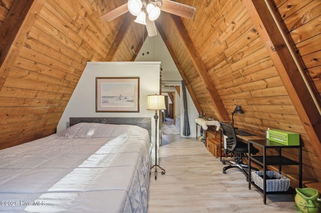 1098 Kings Landing Road, Hampstead, NC 28443