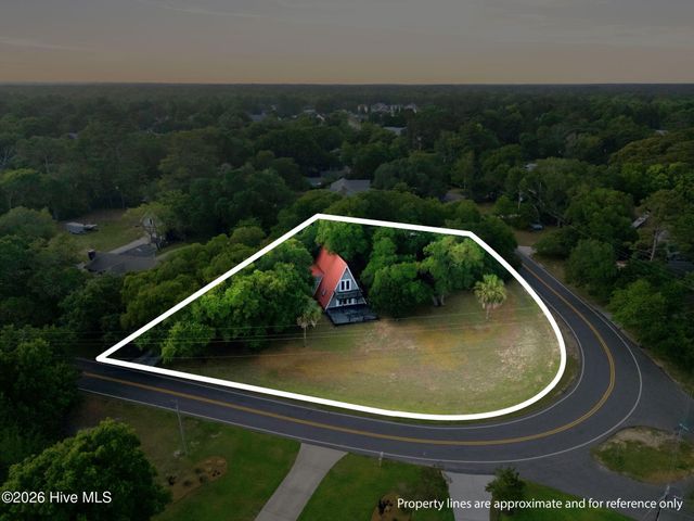 1098 Kings Landing Road, Hampstead, NC 28443