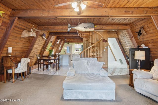 1098 Kings Landing Road, Hampstead, NC 28443