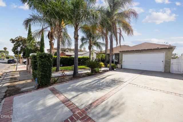 6451 Denny Avenue, North Hollywood, CA 91606