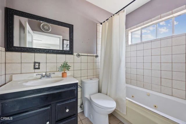 6451 Denny Avenue, North Hollywood, CA 91606