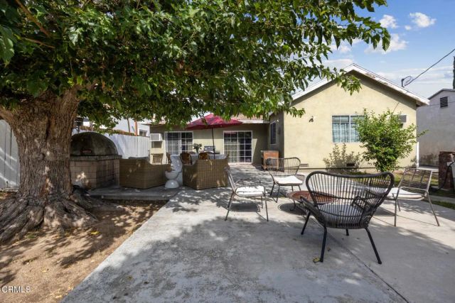 6451 Denny Avenue, North Hollywood, CA 91606