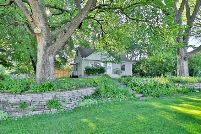 2966 Louisiana Avenue N, Crystal, MN 55427
