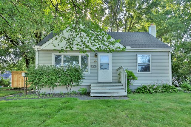 2966 Louisiana Avenue N, Crystal, MN 55427