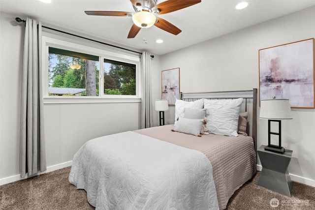 11224 74th Avenue E, Puyallup, WA 98373