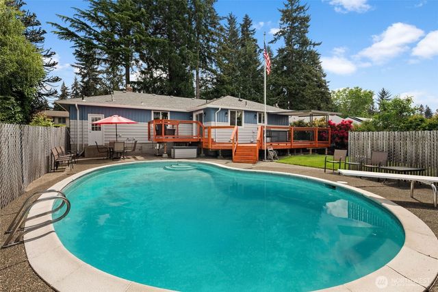 11224 74th Avenue E, Puyallup, WA 98373