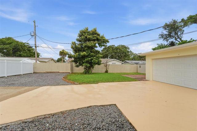 59 CRESTWOOD CIRCLE, Ormond Beach, FL 32174