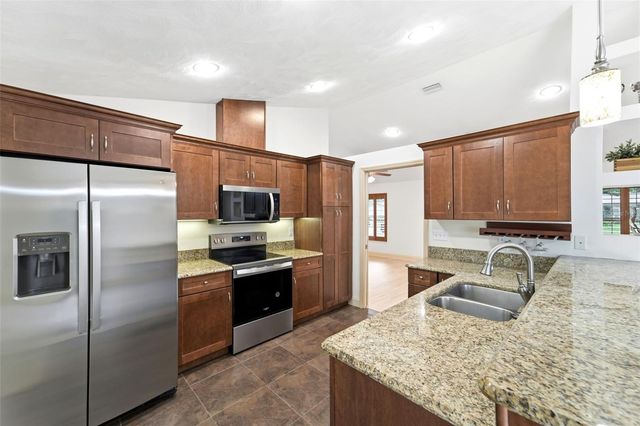 59 CRESTWOOD CIRCLE, Ormond Beach, FL 32174