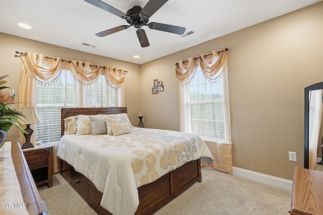 1321 Kendrick Creek Road, Kingsport, TN 37663
