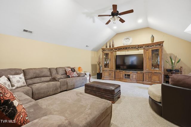1321 Kendrick Creek Road, Kingsport, TN 37663