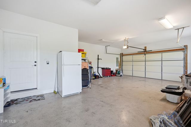 1321 Kendrick Creek Road, Kingsport, TN 37663