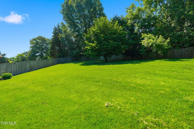 1321 Kendrick Creek Road, Kingsport, TN 37663