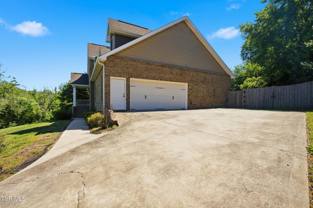1321 Kendrick Creek Road, Kingsport, TN 37663