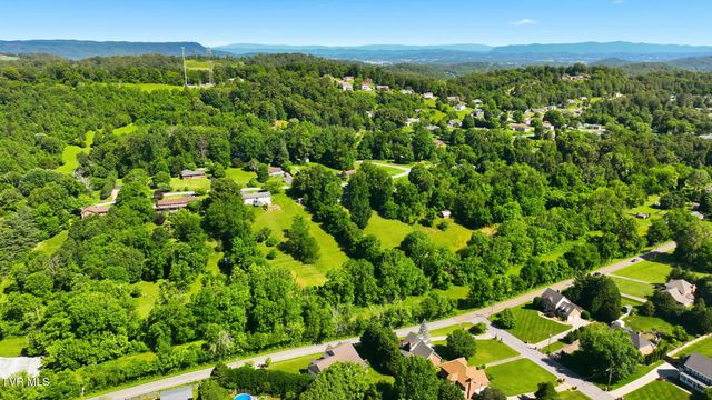 1321 Kendrick Creek Road, Kingsport, TN 37663