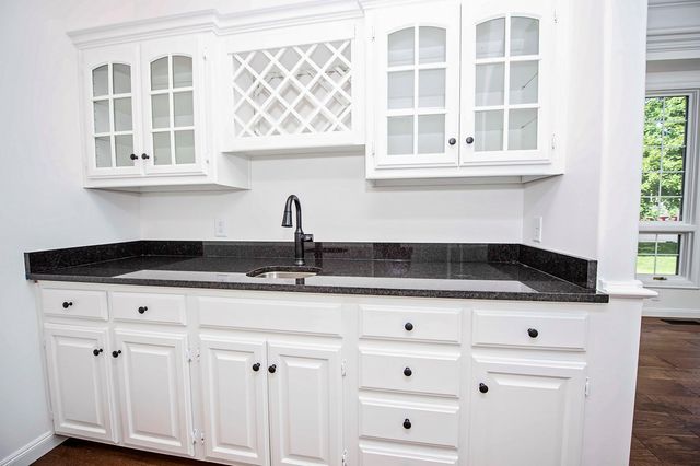 4782 S Turnberry Avenue, Springfield, MO 65810