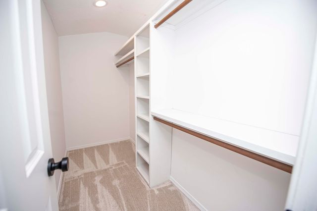 4782 S Turnberry Avenue, Springfield, MO 65810