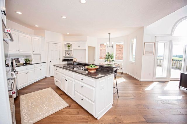 4782 S Turnberry Avenue, Springfield, MO 65810