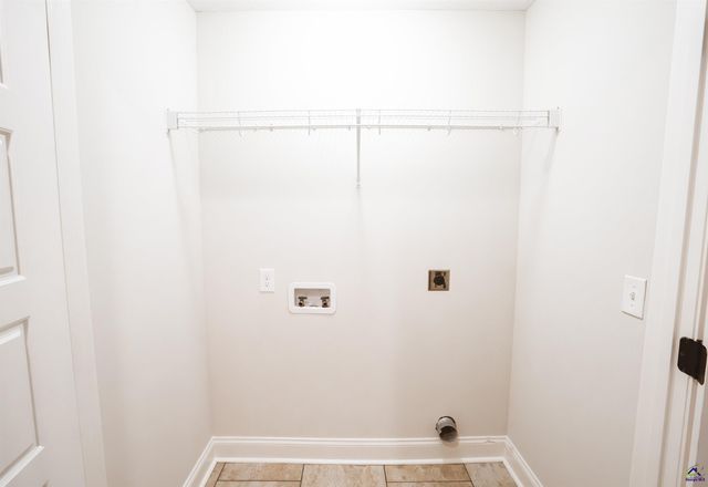 106 Ellington Court, Perry, GA 31069