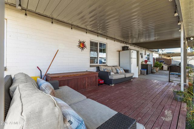 2047 N 54TH Lane, Phoenix, AZ 85035