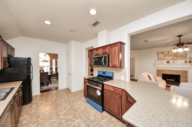 8714 Seven Pines Lane, Houston, TX 77083