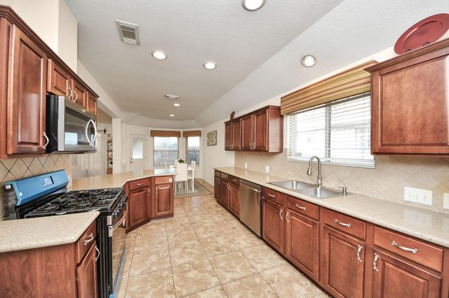 8714 Seven Pines Lane, Houston, TX 77083