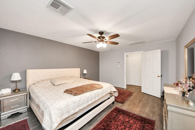 8714 Seven Pines Lane, Houston, TX 77083