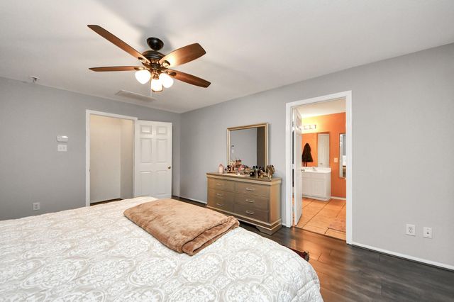 8714 Seven Pines Lane, Houston, TX 77083