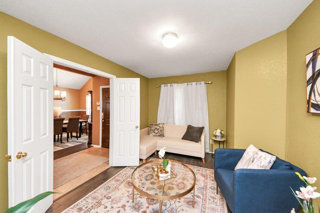 8714 Seven Pines Lane, Houston, TX 77083