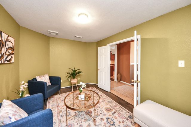 8714 Seven Pines Lane, Houston, TX 77083